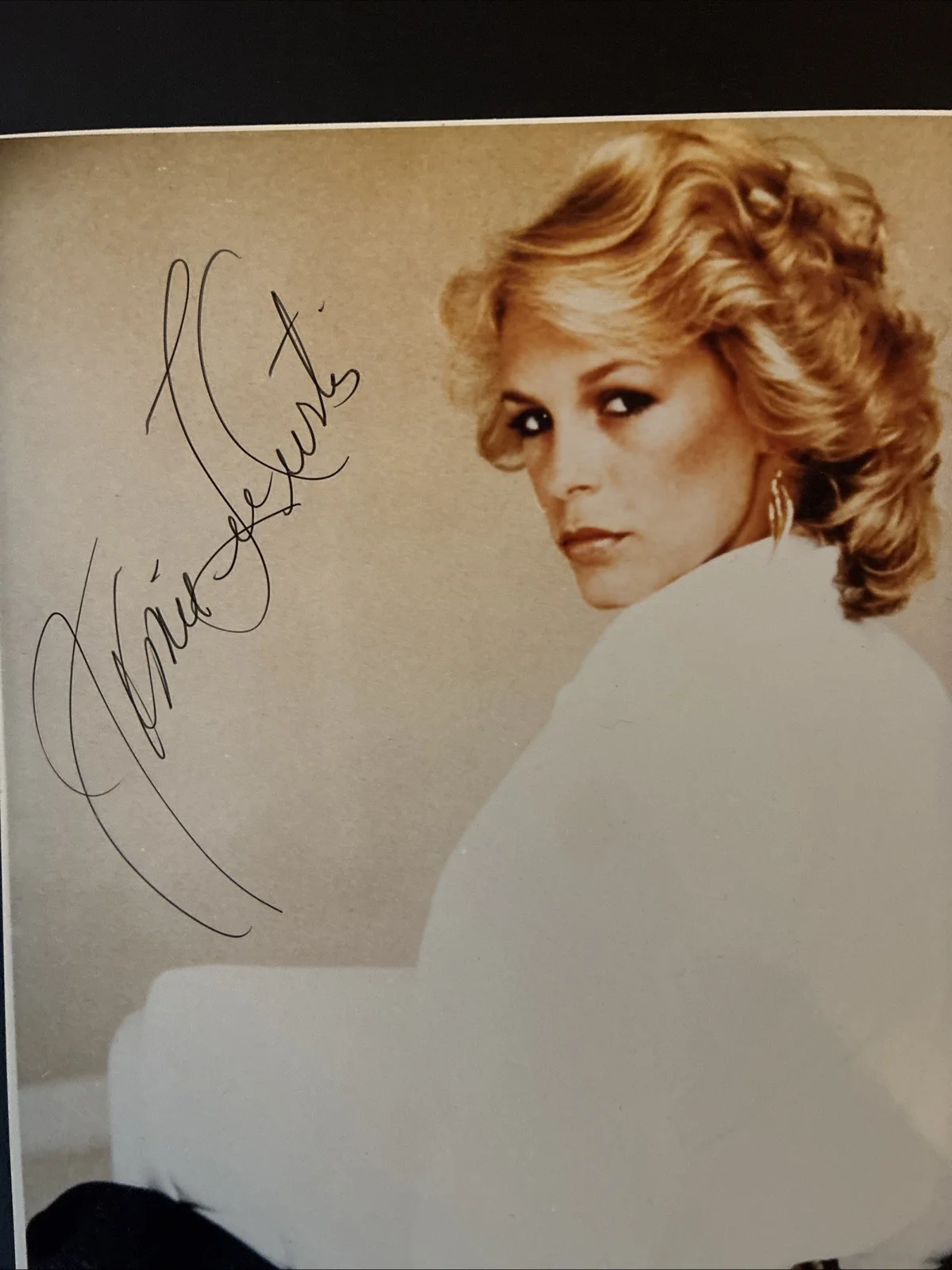 Jamie Lee Curtis Hand Signed 8x10 Vintage Photo in color, image 3