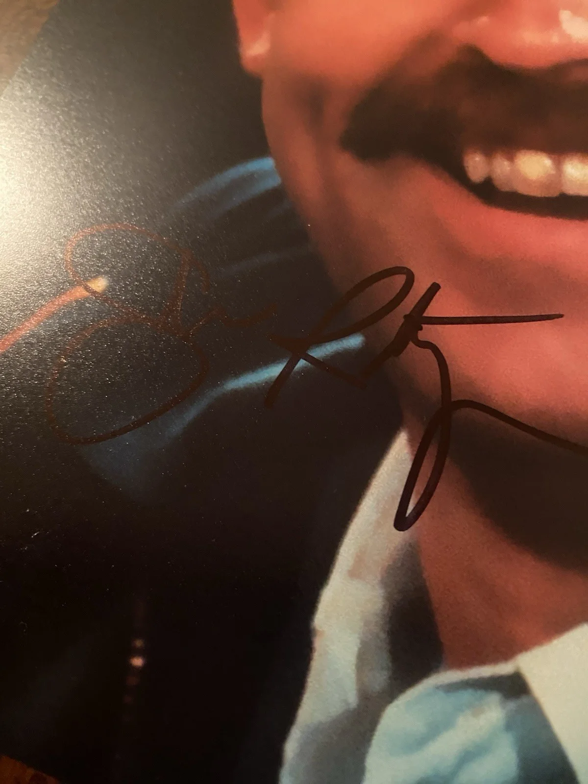 John Ratzenberger — John Ratzenberger Signed Autographed 8x10 Photo Cheers Cliff Clavin Beckett BAS, изображение 3