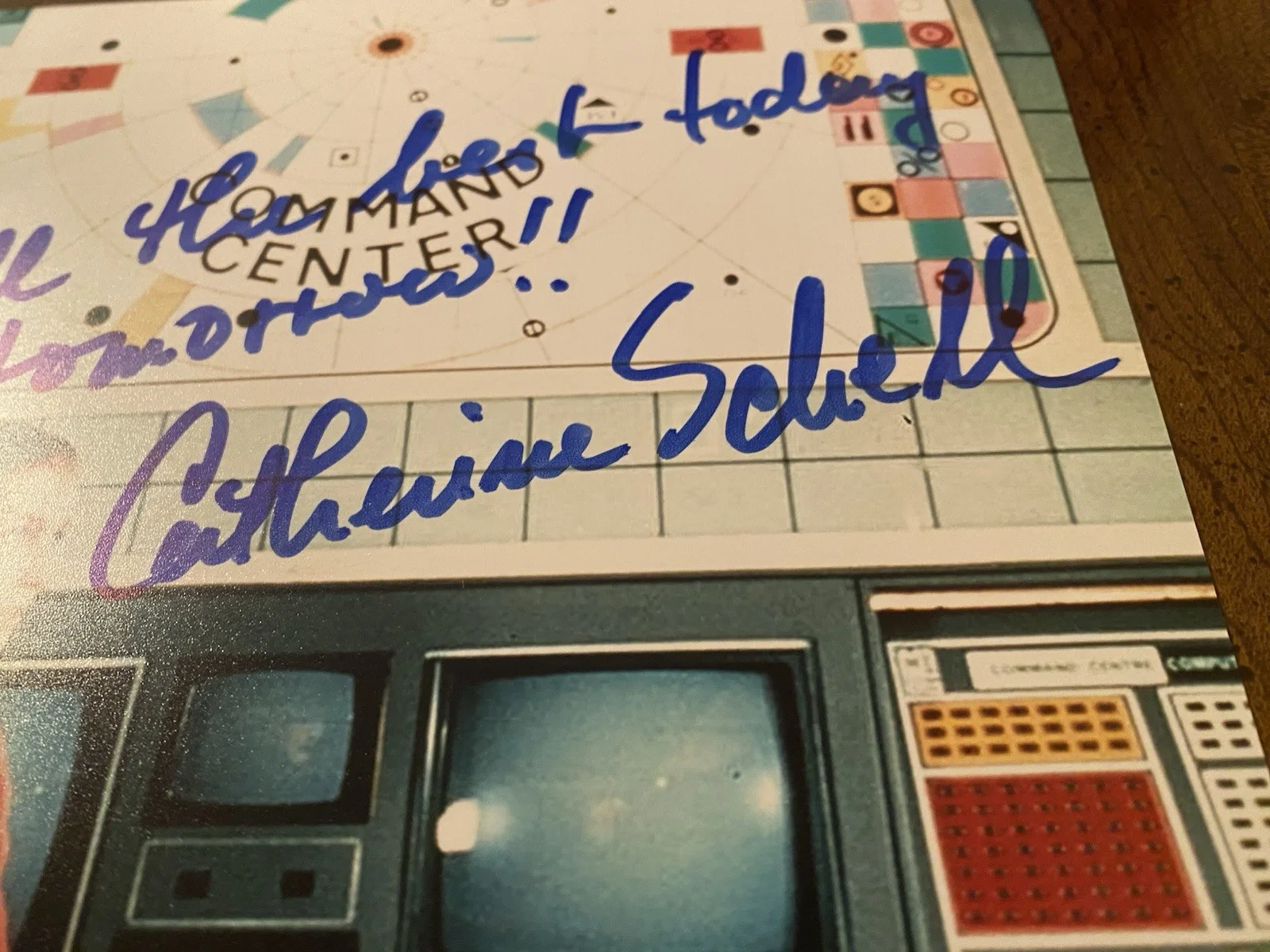 Catherine Schell — Catherine Schell Signed Autographed 8x10 Photo Space 1999 Beckett BAS, image 4