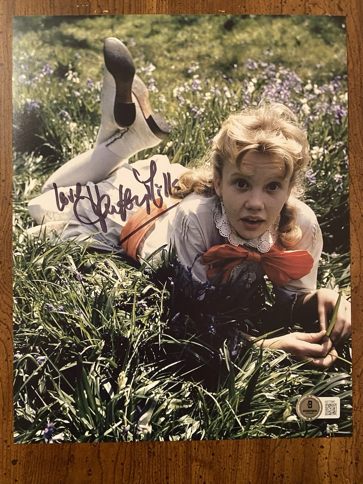Hayley Mills — Hayley Mills Signed Autographed 8x10 Photo Pollyanna Disney Classic Beckett BAS
