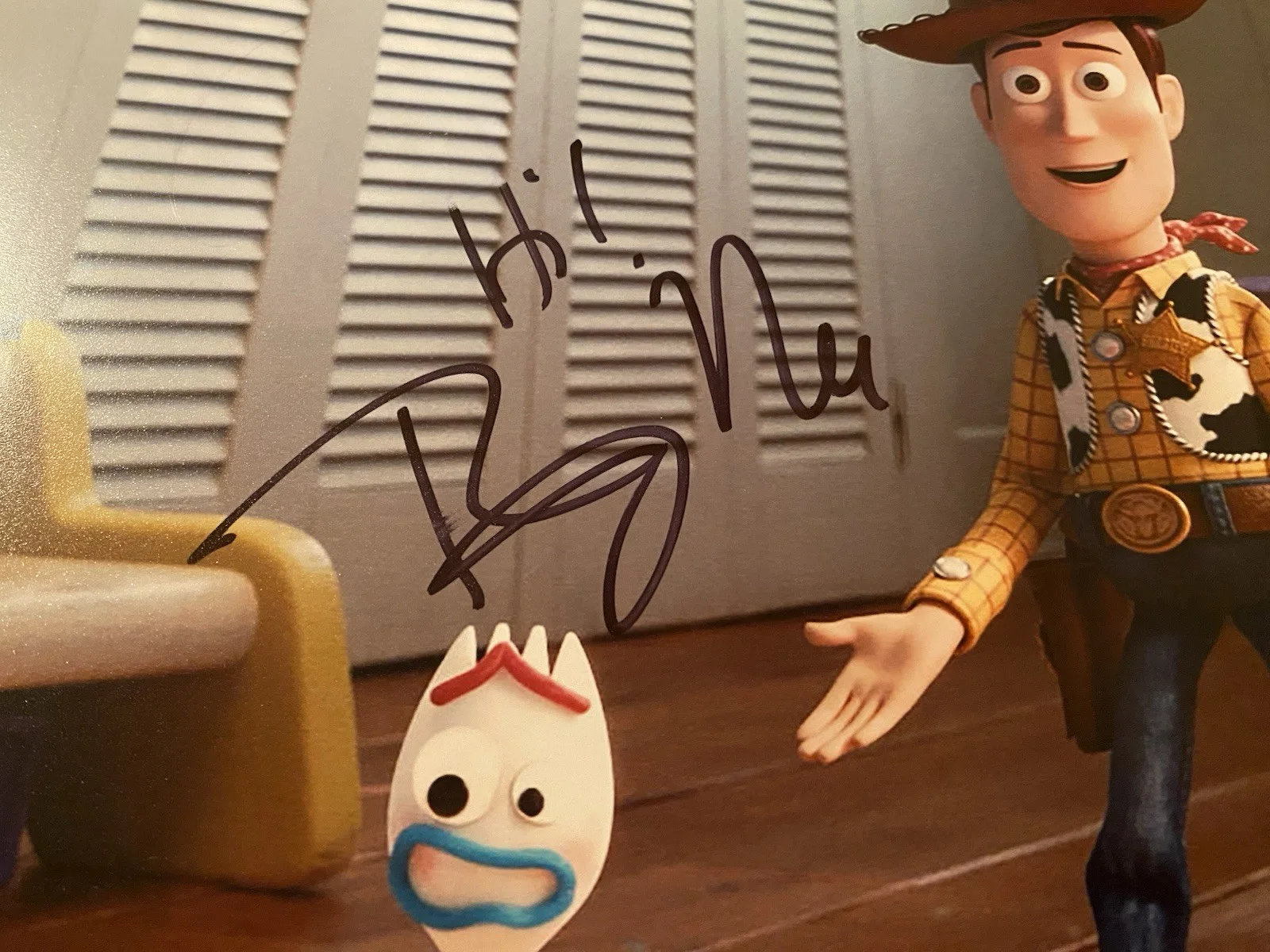 Tony Hale — Tony Hale Signed Autographed Photo Forky Toy Story 4 Beckett BAS, изображение 3