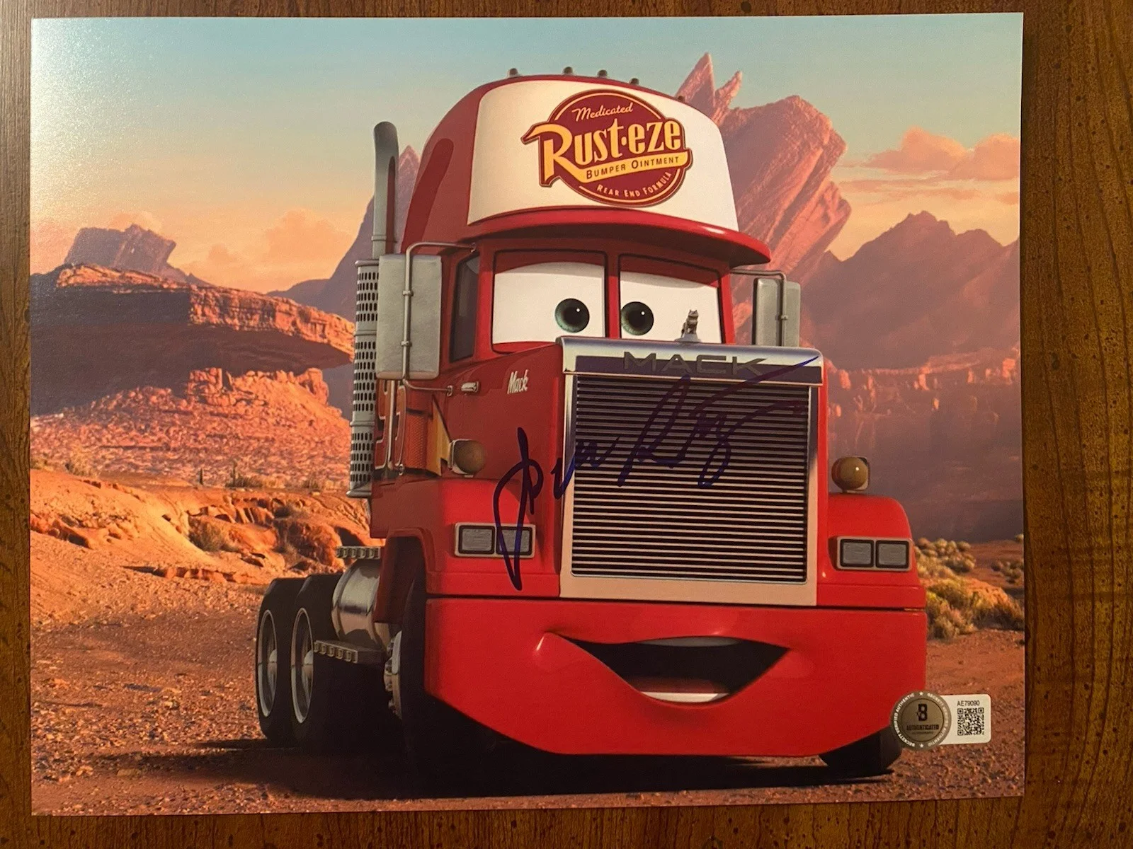 John Ratzenberger — John Ratzenberger Signed Autographed 8x10 Photo Cars Mack Rusteze Beckett BAS