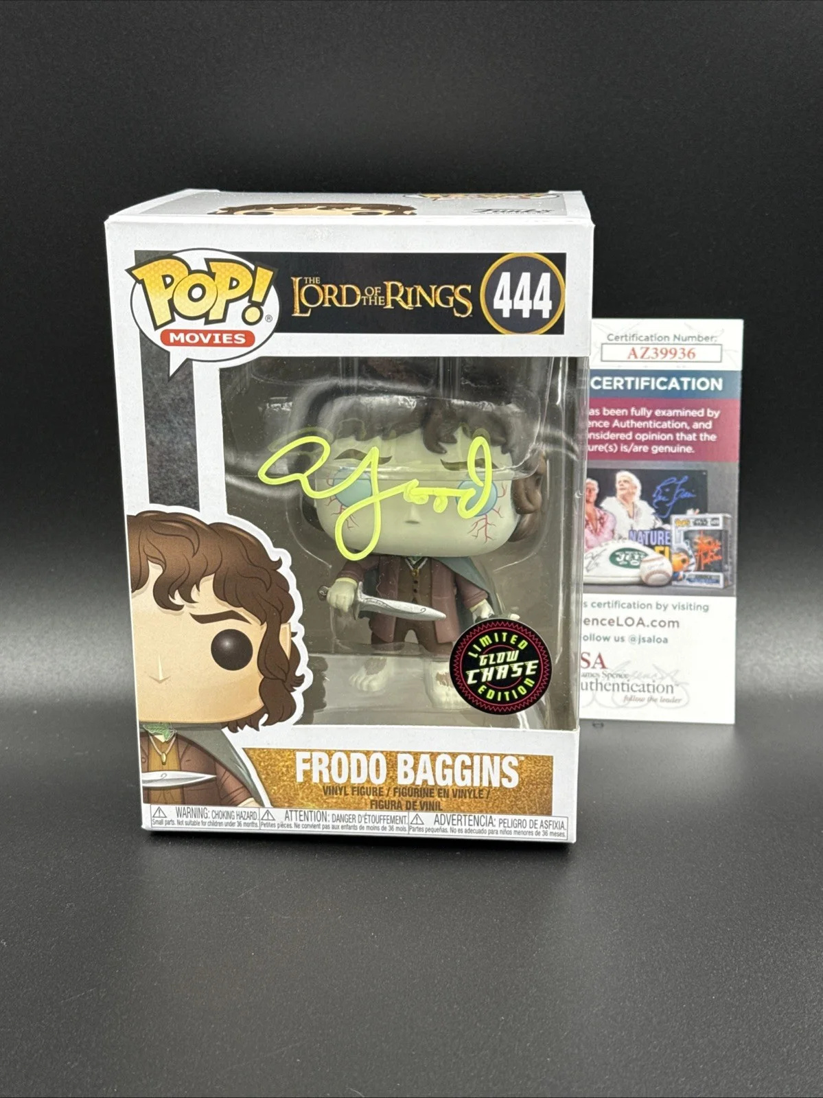Elijah Wood — ELIJAH WOOD SIGNED FUNKO POP LORD OF THE RINGS FRODO BAGGINS JSA CHASE