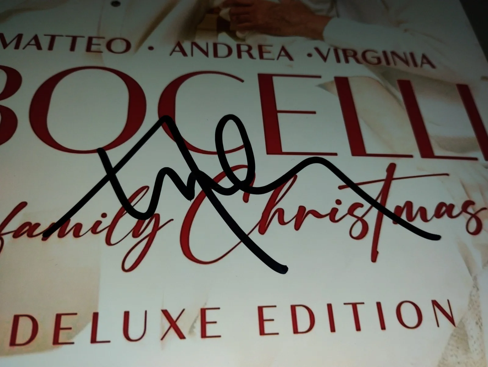 ANDREA BOCELLI OPERA ICON SIGNED FELIZ NAVIDAD BOCELLI FAMILY XMAS 8X10 PHOTO, изображение 2