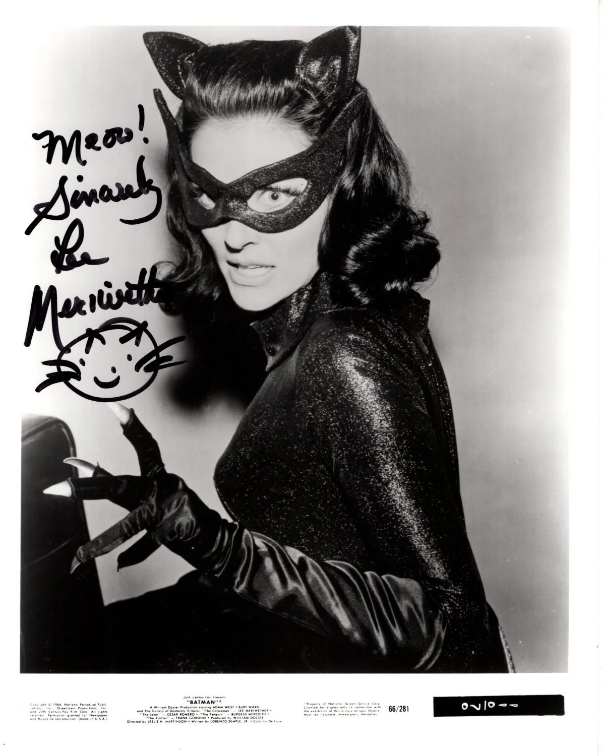 Lee Meriwether — LEE MERIWETHER signed autographed 8x10 BATMAN CATWOMAN press photo