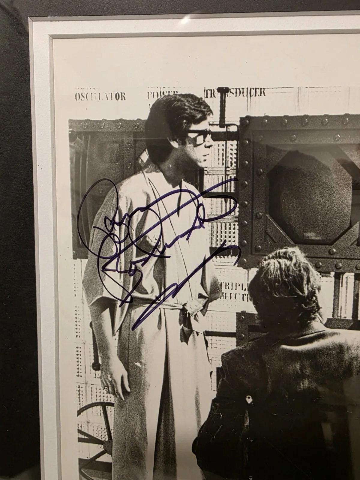 Tim Curry, Brian Bostwick — Rocky Horror Picture Show Framed Signed Photo and Mick Rock Photograph Book, изображение 4