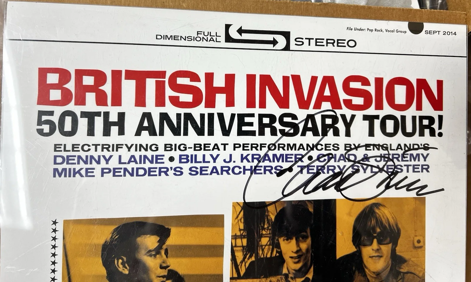 British Invasion Poster 11x17 Signed By Denny Laine And Chad Stewart, изображение 5