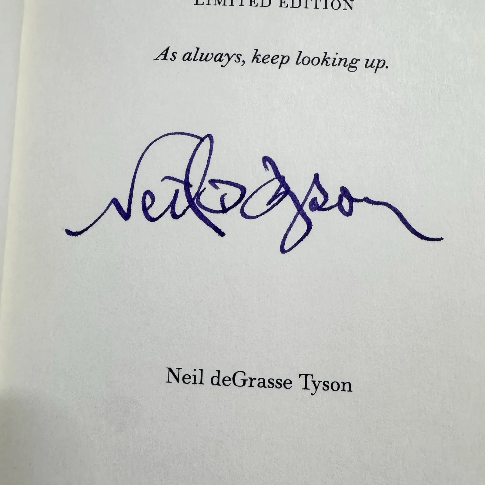 Neil deGrasse Tyson — Astrophysics for People in a Hurry 1st Ed Signed Neil deGrasse Tyson Autographed, изображение 3