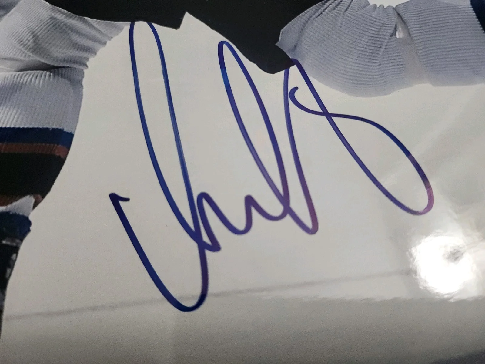 Alex Ovechkin — Alexander Ovechkin 2006 Autograph Signed 11x14 Photo W/Authenticity COA., изображение 2