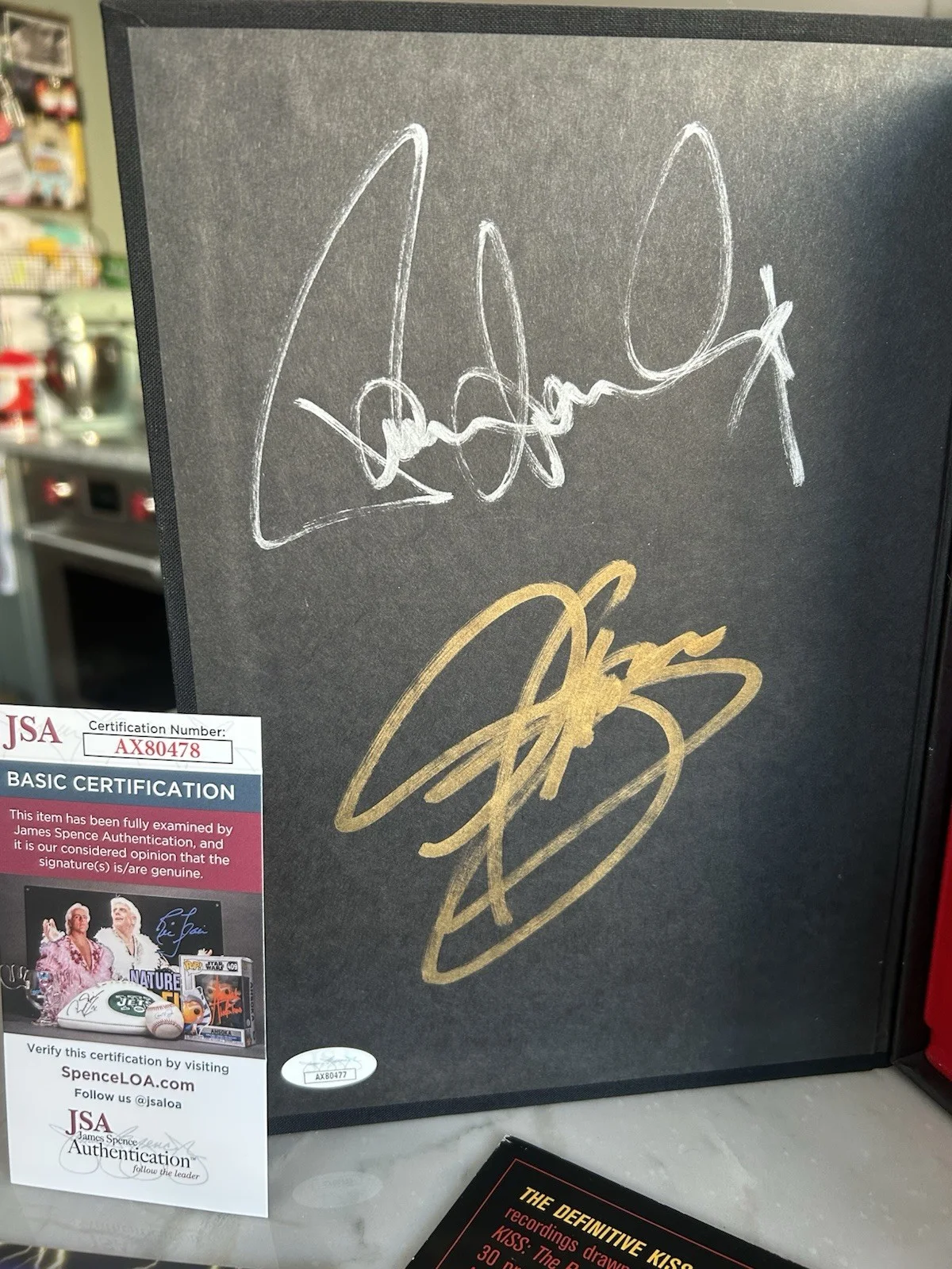 KISS DEFINITIVE BOX SET COLLECTION SIGNED 4X GENE SIMMONS PAUL STANLEY JSA X2!!, изображение 2