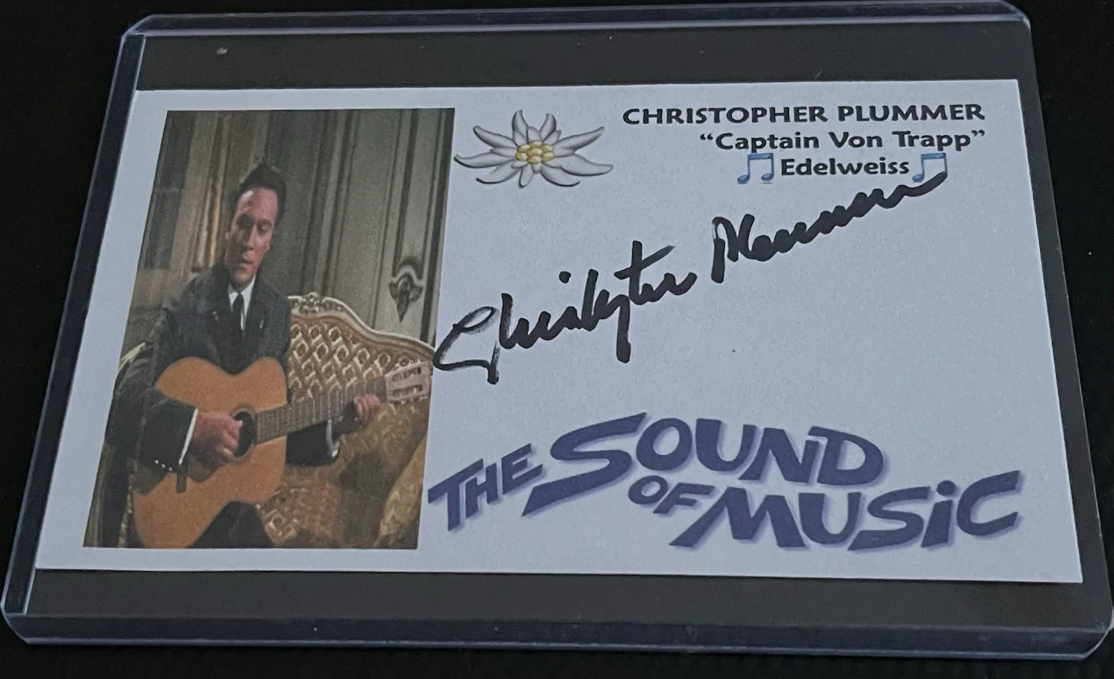 Christopher Plummer — Christopher Plummer Sound of Music Signed 3x5 Promo Photo Card w/ COA Top Loader, изображение 2