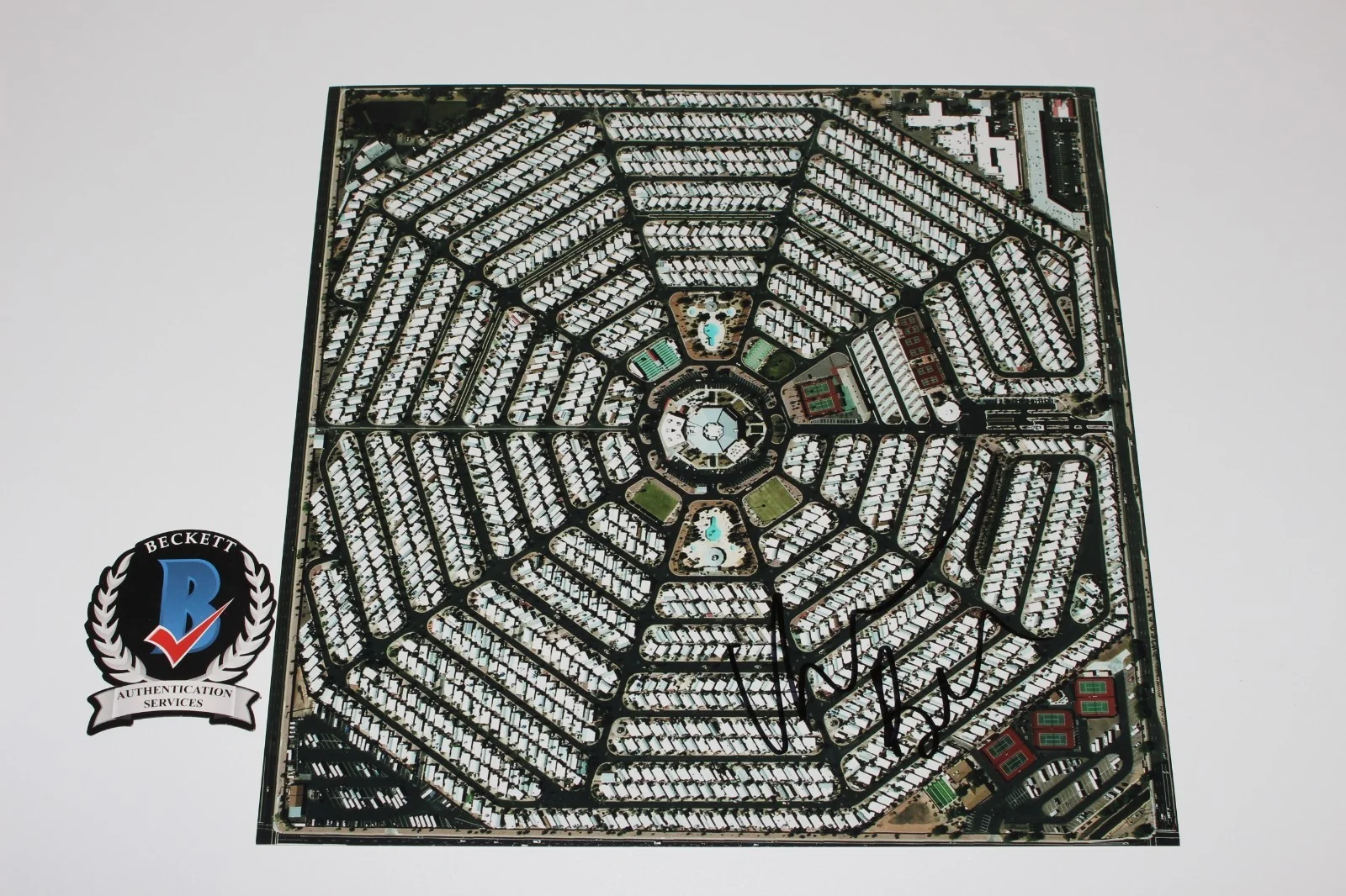 ISAAC BROCK MODEST MOUSE SIGNED STRANGERS TO OURSELVES ALBUM FLAT PHOTO BECKETT, изображение 2