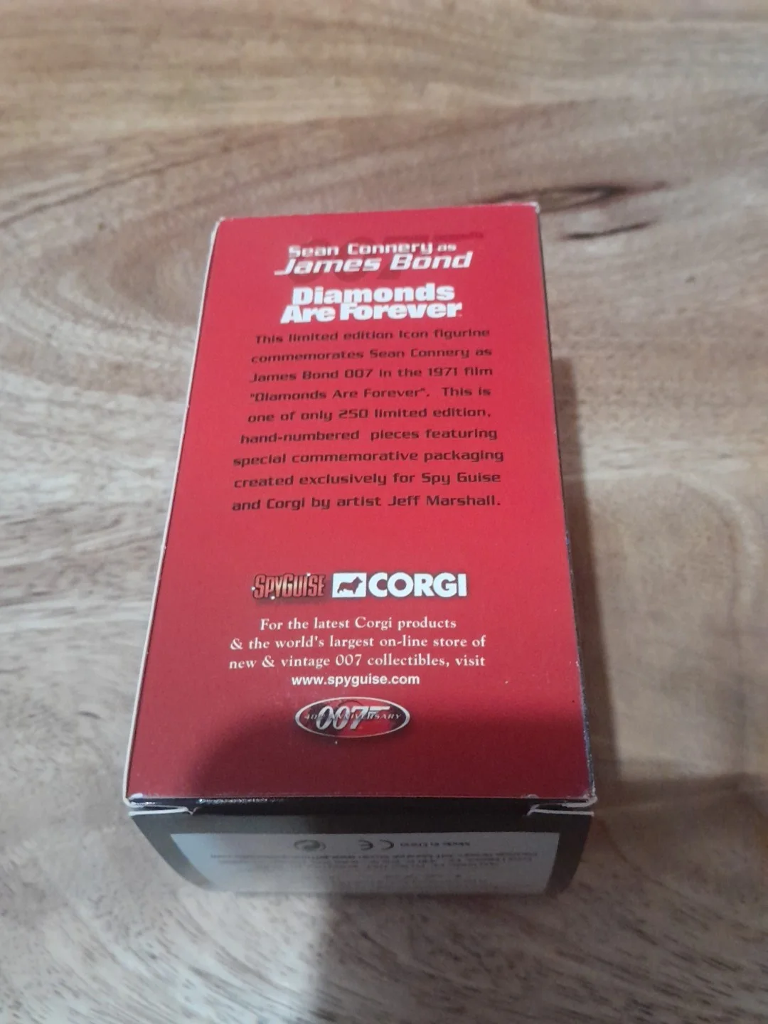 JAMES BOND 007 Corgi ICONS Sean Connery Spyguise BOX ONLY, image 3