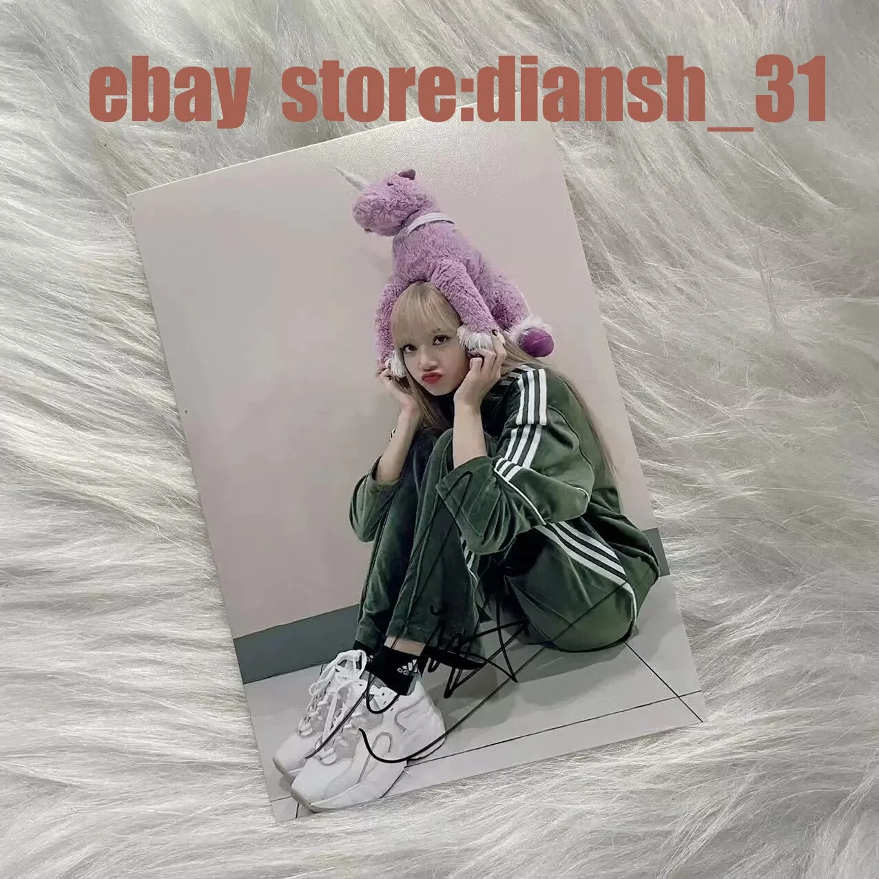 LISA — BLACKPINK LISA Limited Autographed Hand Signed Photo 4*6 RARE photograph Set, изображение 4