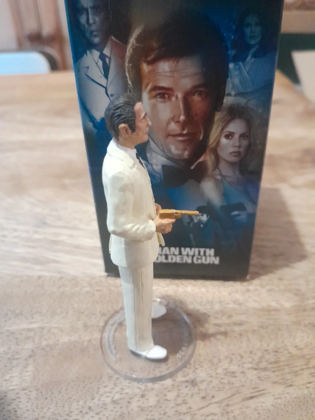 JAMES BOND 007 Corgi ICONS figure Scaramanga Spyguise Box Christopher Lee Rare, изображение 4