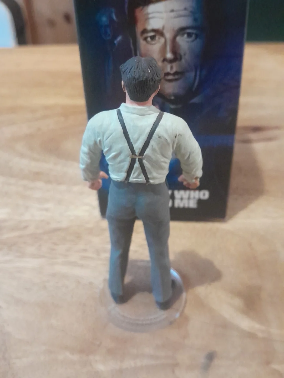 JAMES BOND 007 Corgi ICONS Figure JAWS Spyguise Box Rare, image 4
