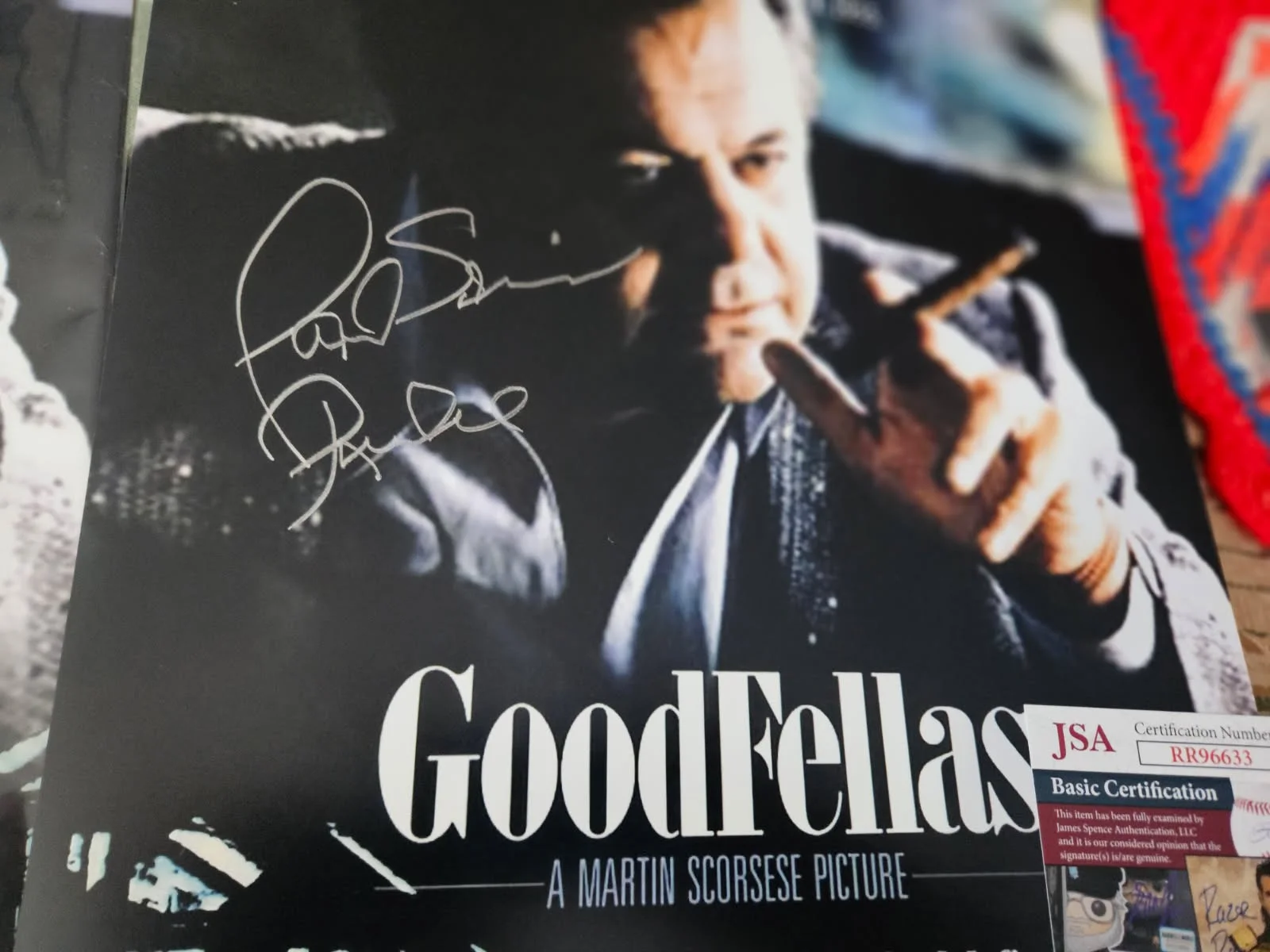 Paul Sorvino — Goodfellas Paul Sorvino autograph 11x17 color cigar great photo JSA Certified, изображение 2