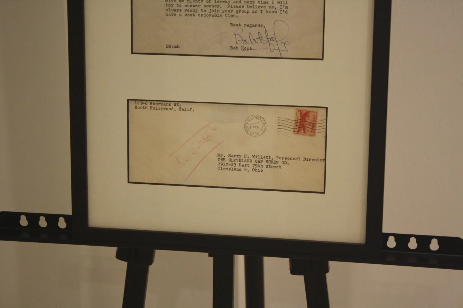Bob Hope — BOB HOPE Signed Letter Framed - JSA Letter of Authenticity, image 4