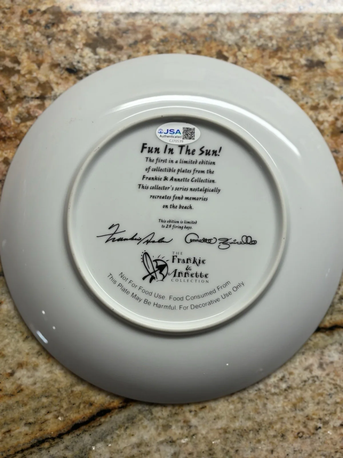 Frankie Avalon Signed Plate With JSA COA Frankie & Annette Collection, image 5