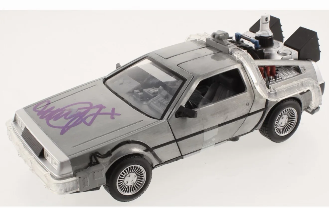 Michael J Fox — Michael J Fox Signed 1:24 DeLorean Back to the Future II Beckett Autograph!, изображение 4