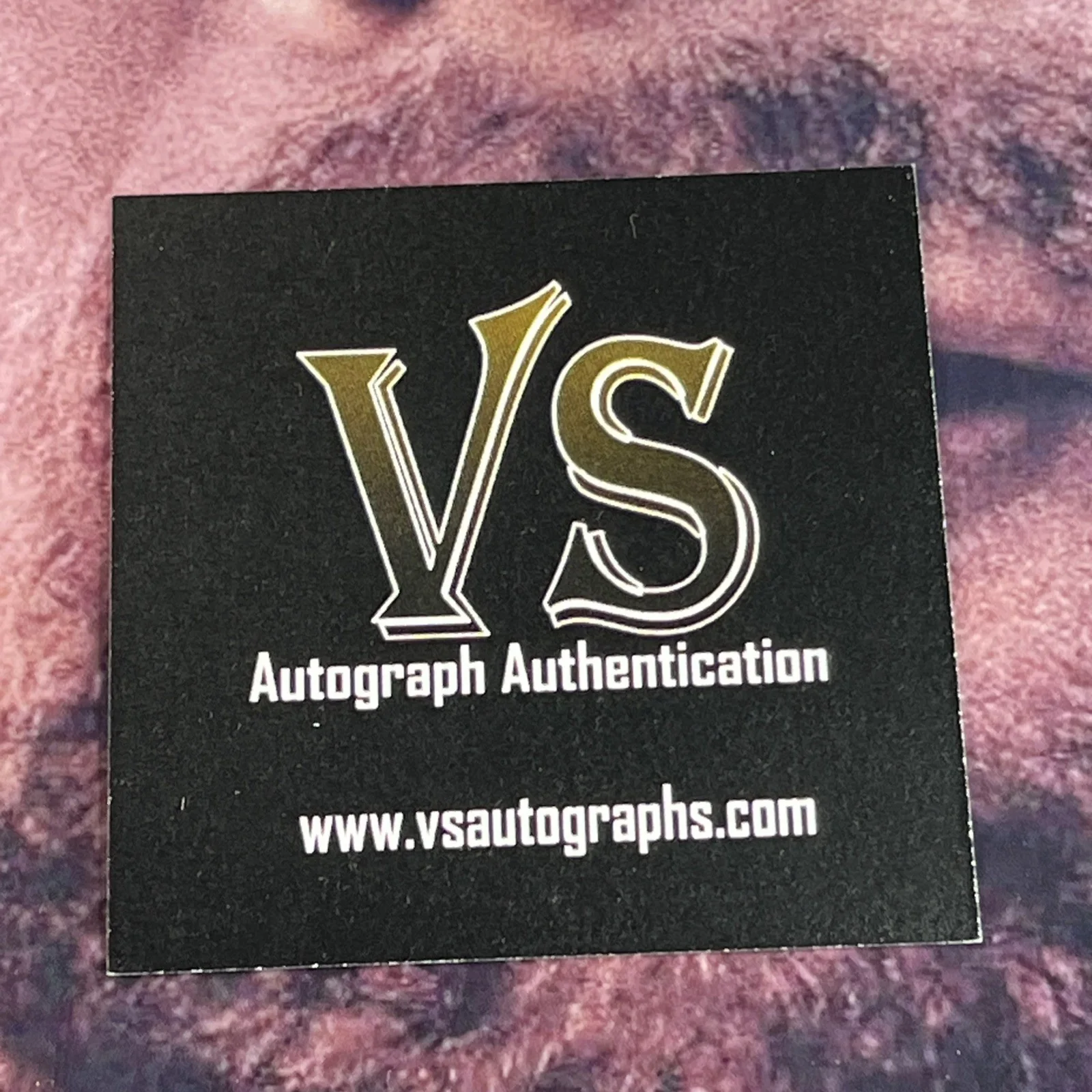 Tom Hanks — Tom Hanks Signed Photo Castaway Movie Autographed 8.5x11 COA Hologram, изображение 3