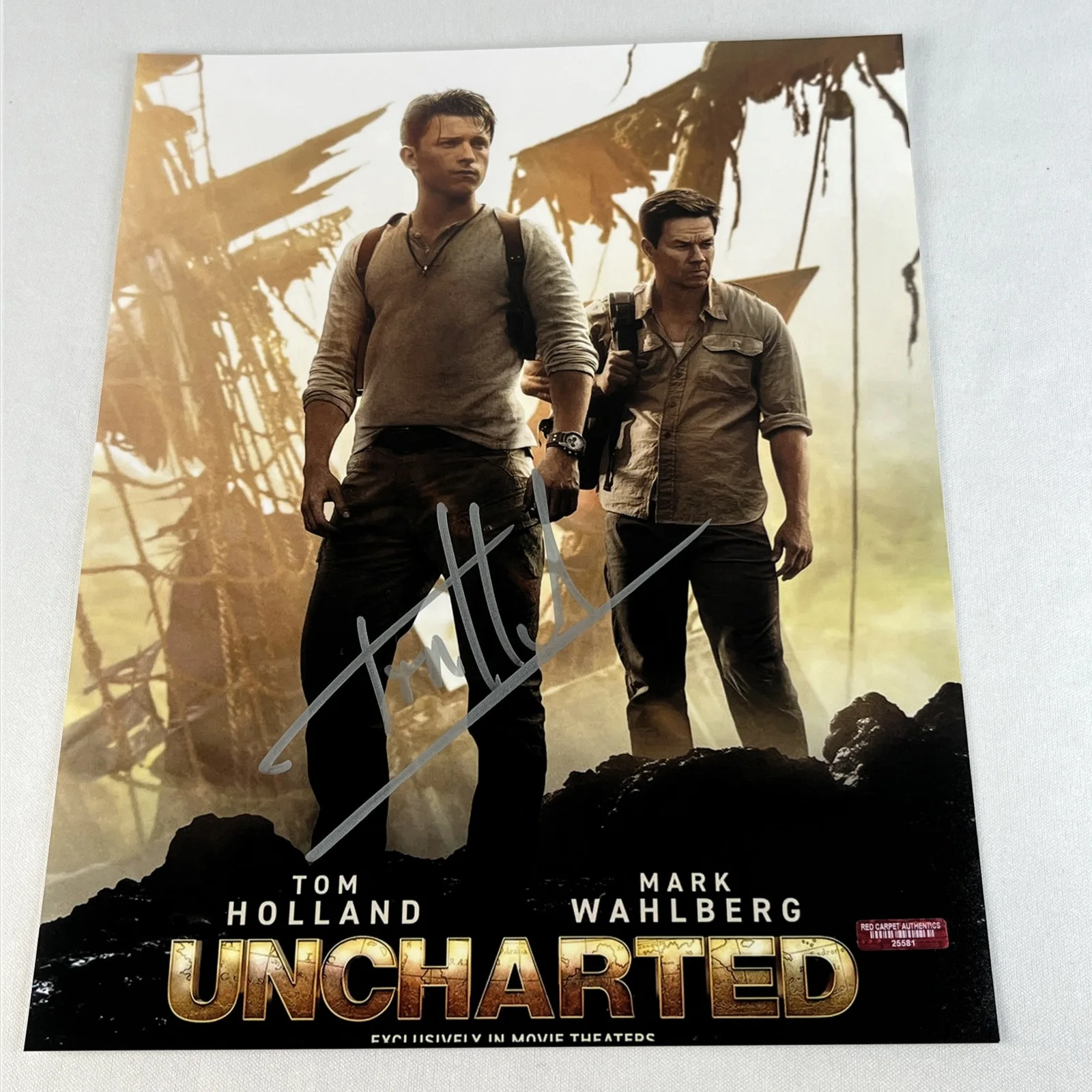 Tom Holland — Tom Holland Signed Photo ‘Uncharted’ Star Autographed 8x10 COA Hologram