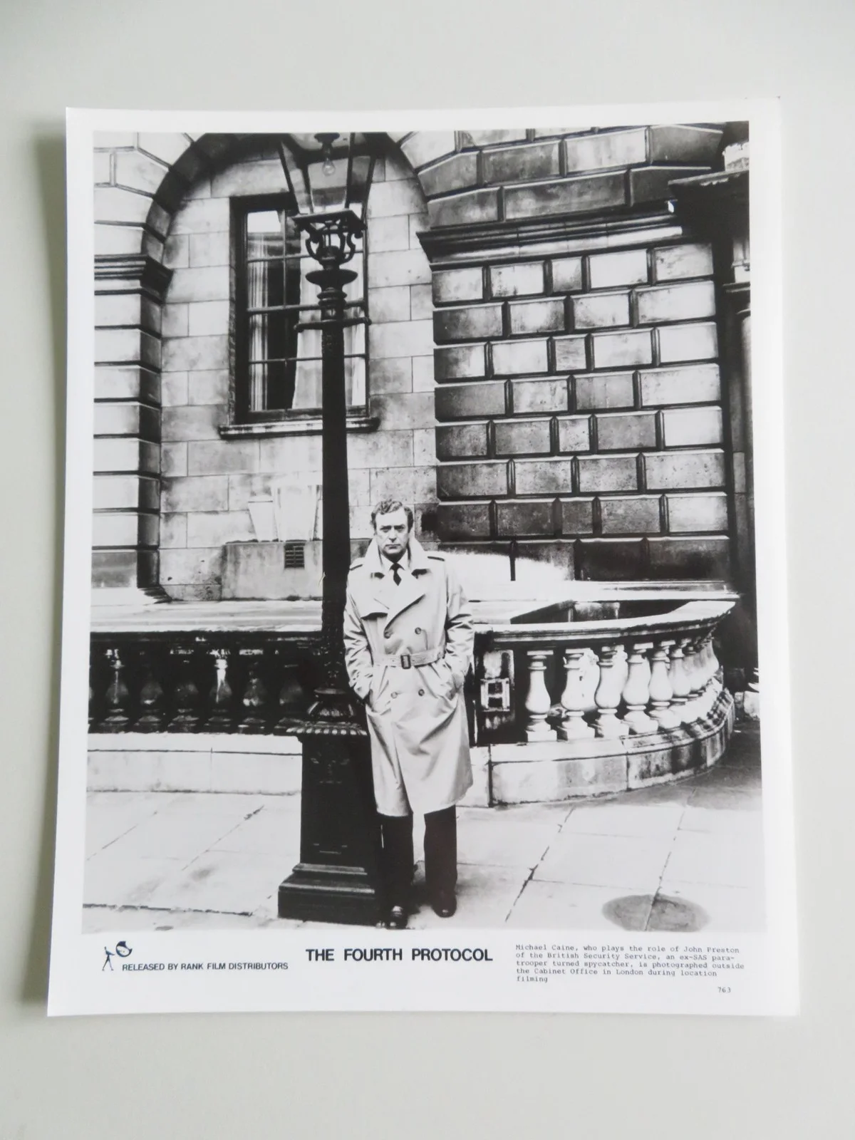 THE FOURTH PROTOCOL MOVIE STILL PHOTO LOT OF 7 MICHAEL CAINE PIERCE BROSNAN 1987, изображение 3