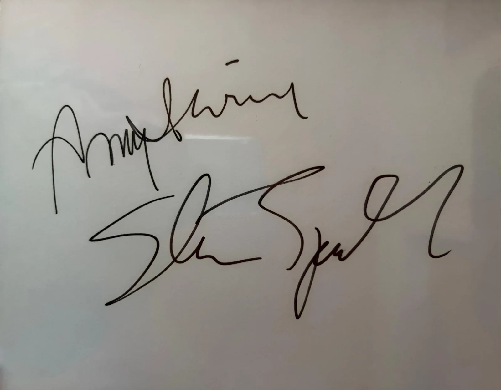Steven Spielberg, Amy Irving — STEVEN SPIELBERG AMY IRVING SIGNED PAGE ENCAPSULATED PSA JAWS E.T. RARE VINTAGE, изображение 2