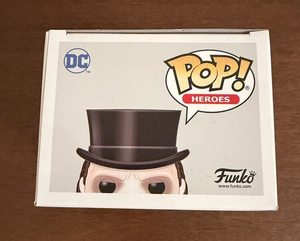 Danny DeVito — Danny DeVito Signed Penguin Funko Pop Heroes 339 Batman Returns JSA Certified, image 4