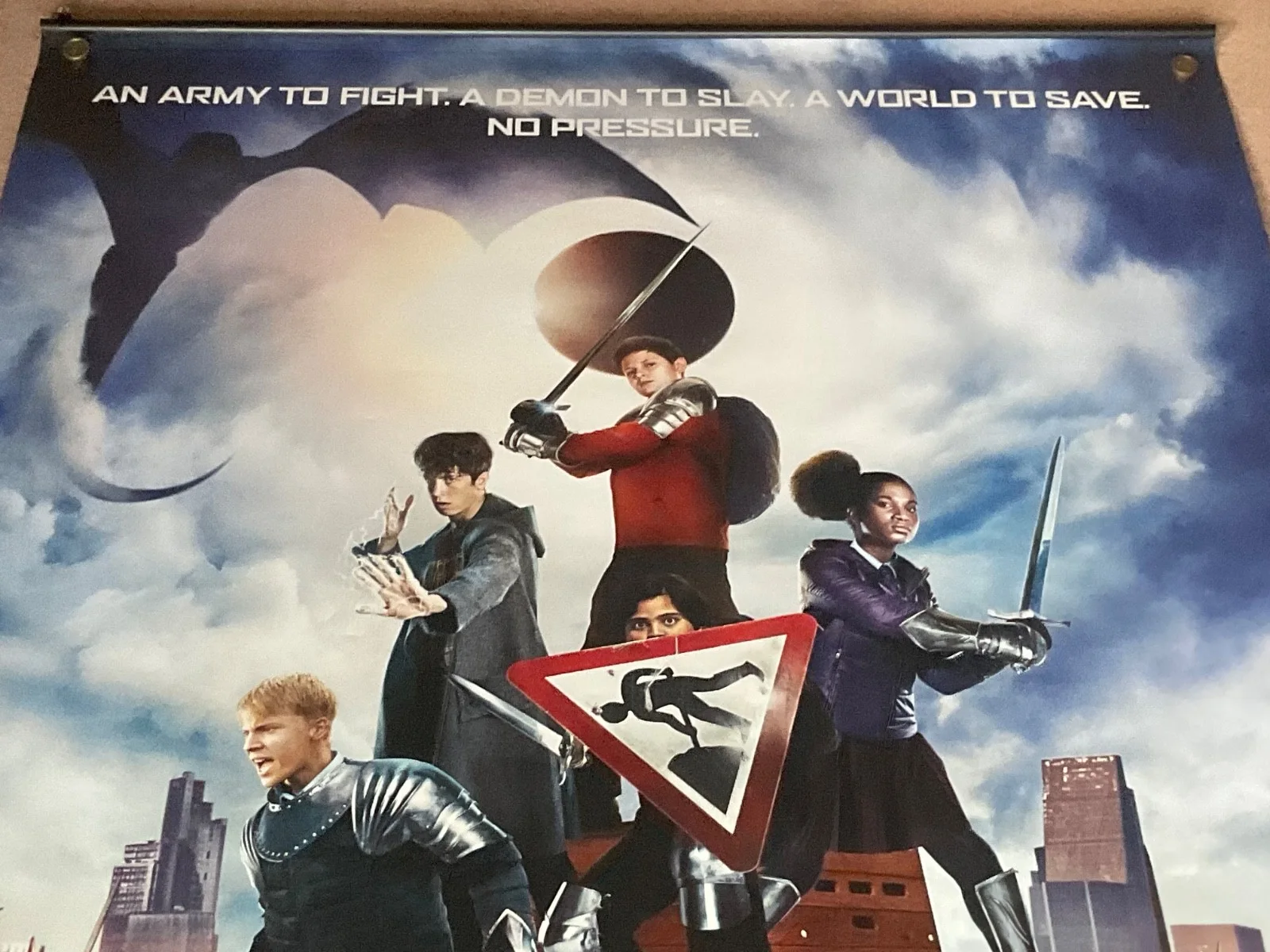 The Kid who would be King Movie Poster Cinema Film Sci Fi Memorabilia 8x5ft HUGE, изображение 3