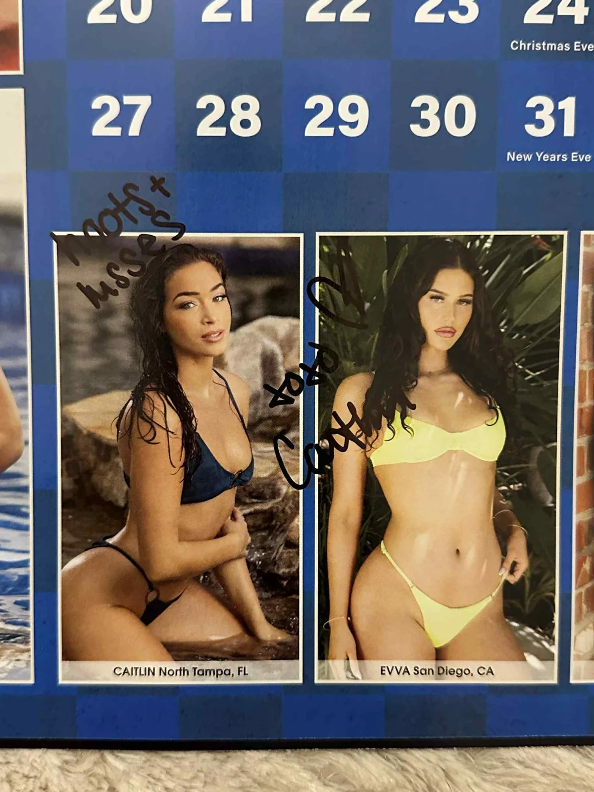 HOOTERS AUTOGRAPHED 2026 CALENDAR, 10 GIRLS SIGNED, image 3