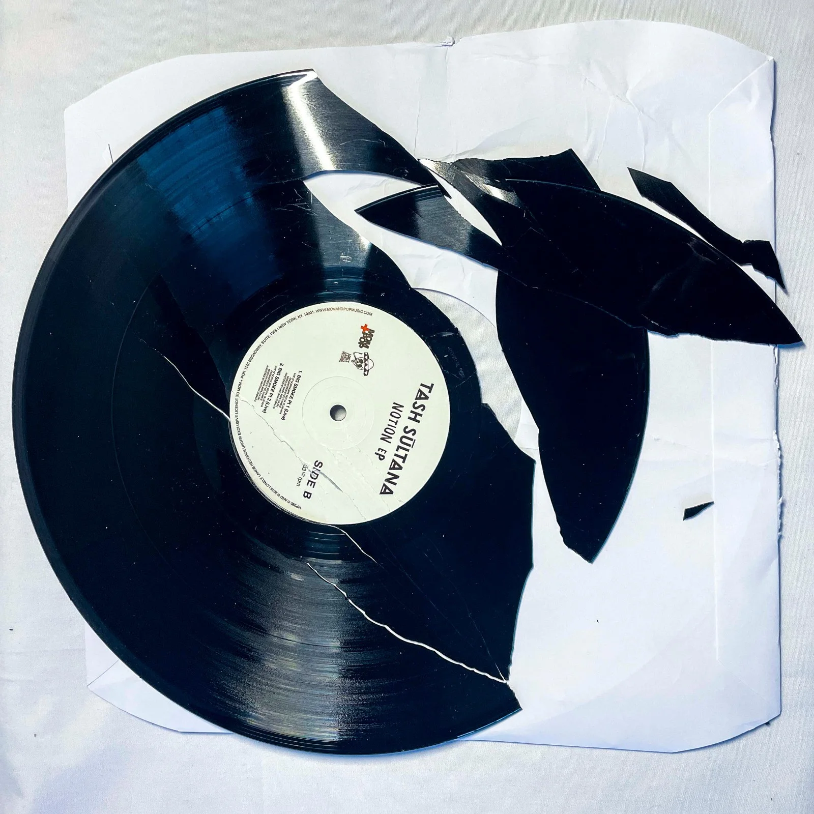 Tash Sultana Signed Autographed NOTION Vinyl Album EP JSA COA *Read Condition*, изображение 3