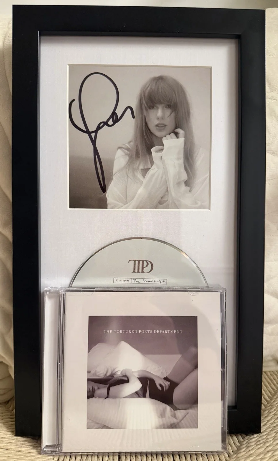 Framed The Tortured Poets Department CD + The Manuscript With Hand Signed Photo, image 2