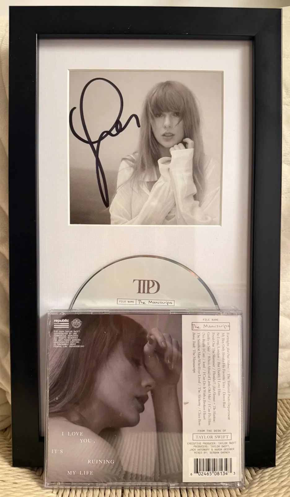 Framed The Tortured Poets Department CD + The Manuscript With Hand Signed Photo, image 3