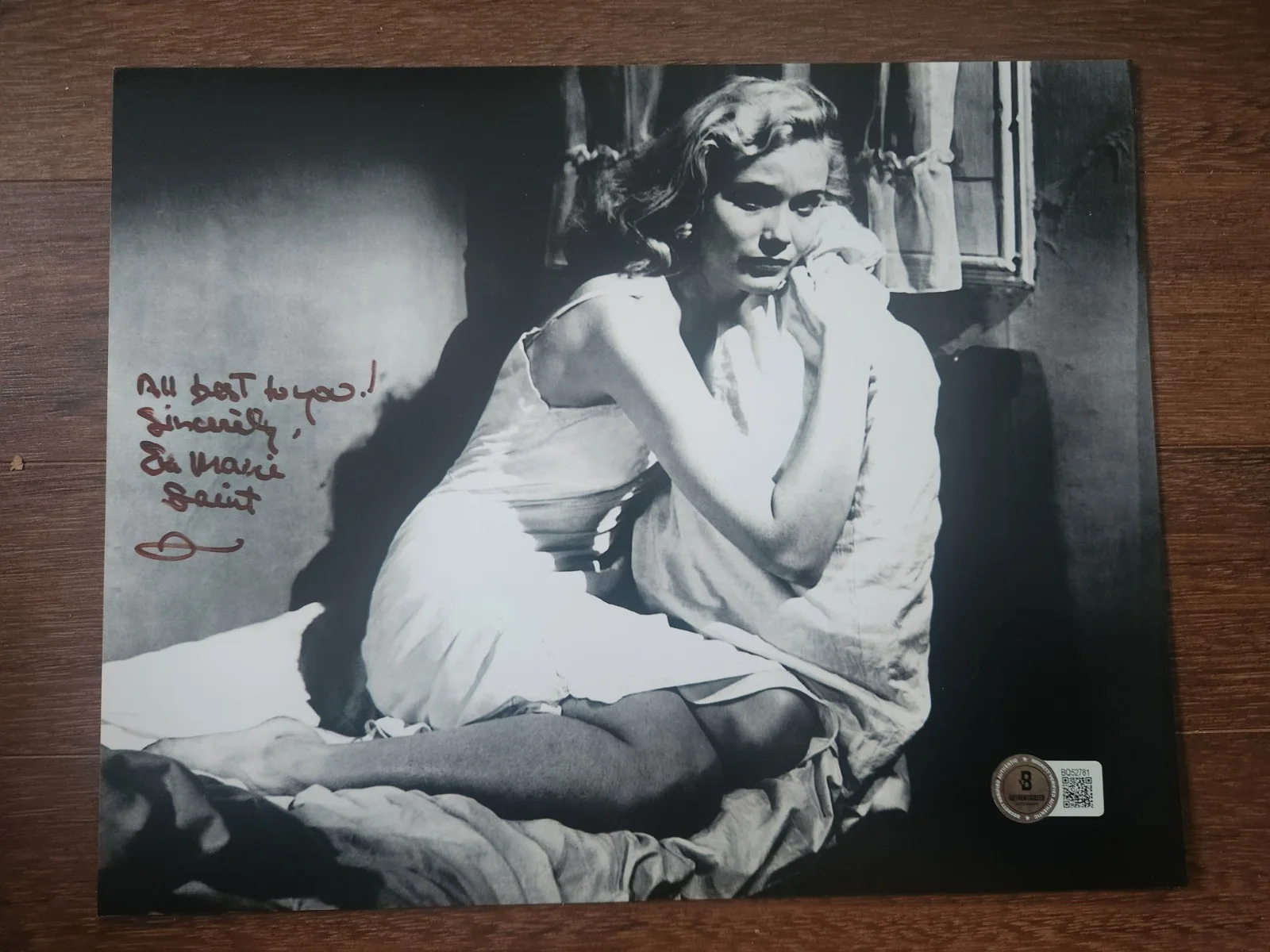 Eva Marie Saint — Eva Marie Saint SIGNED On the Waterfront 8 x 10 Photo Beckett COA