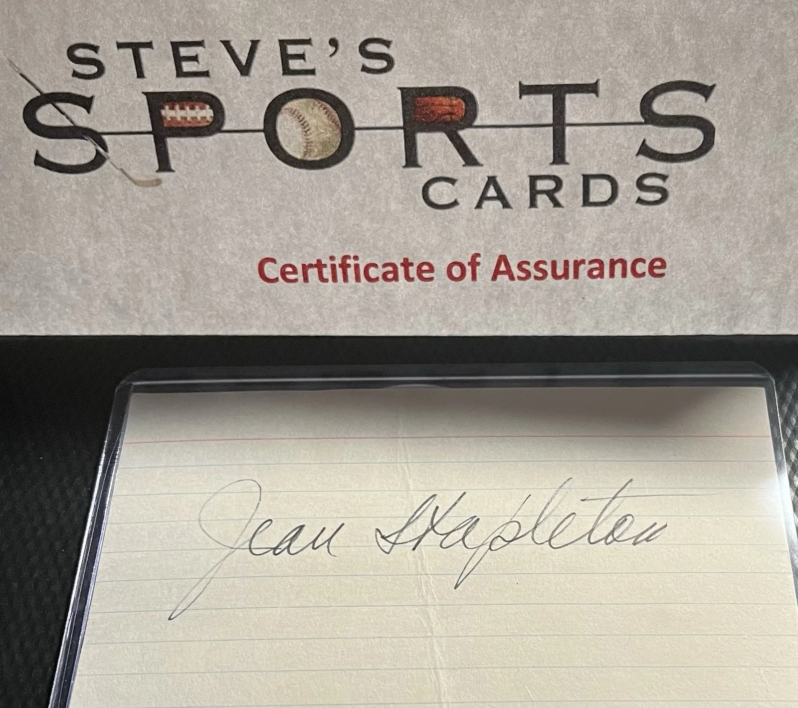 Jean Stapleton — Jean Stapleton Legendary Actress Signed Index Card w/ COA, Top Loader