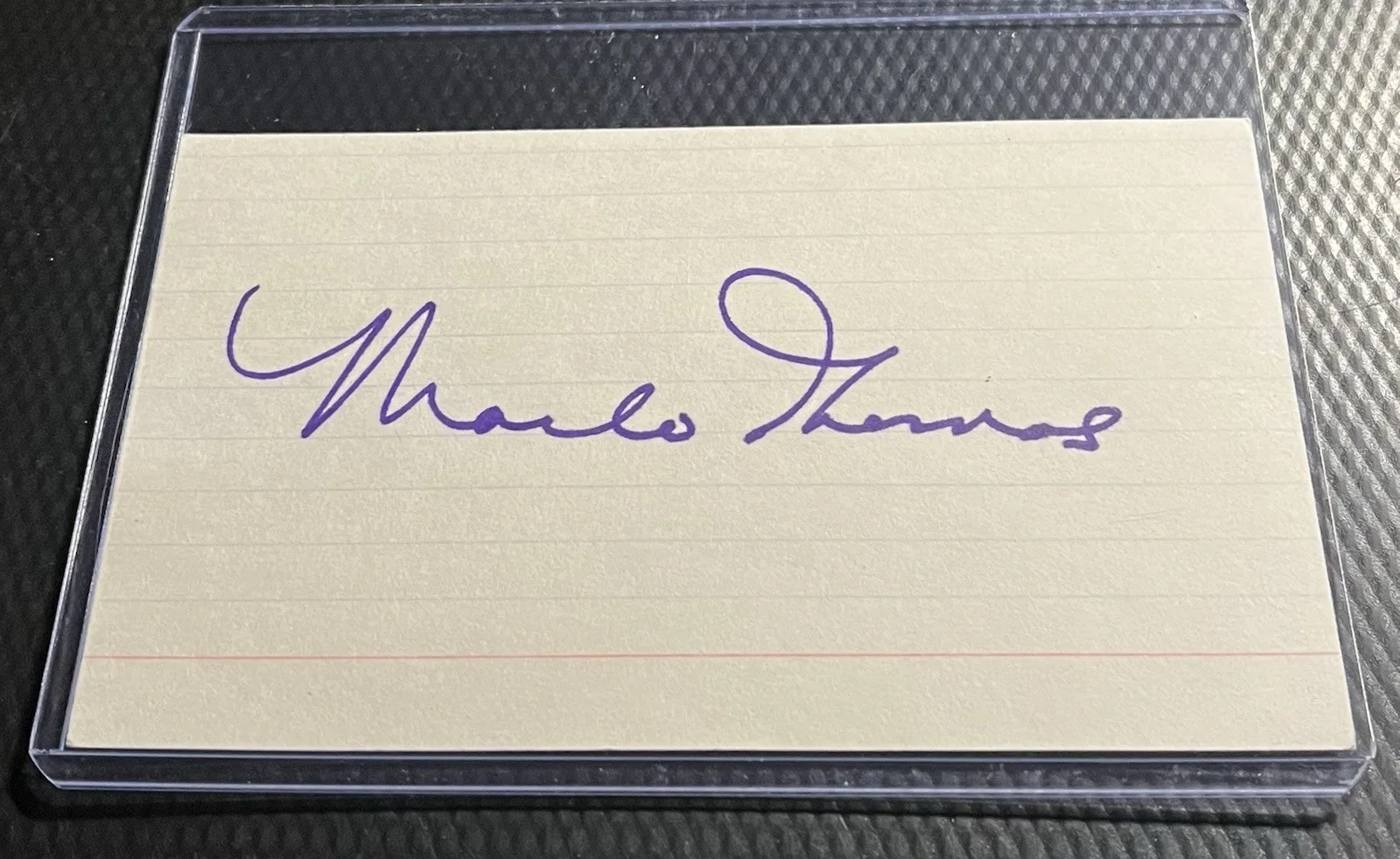 Marlo Thomas — Marlo Thomas aka That Girl Actress Signed Index Card w/ COA, Top Loader, image 2