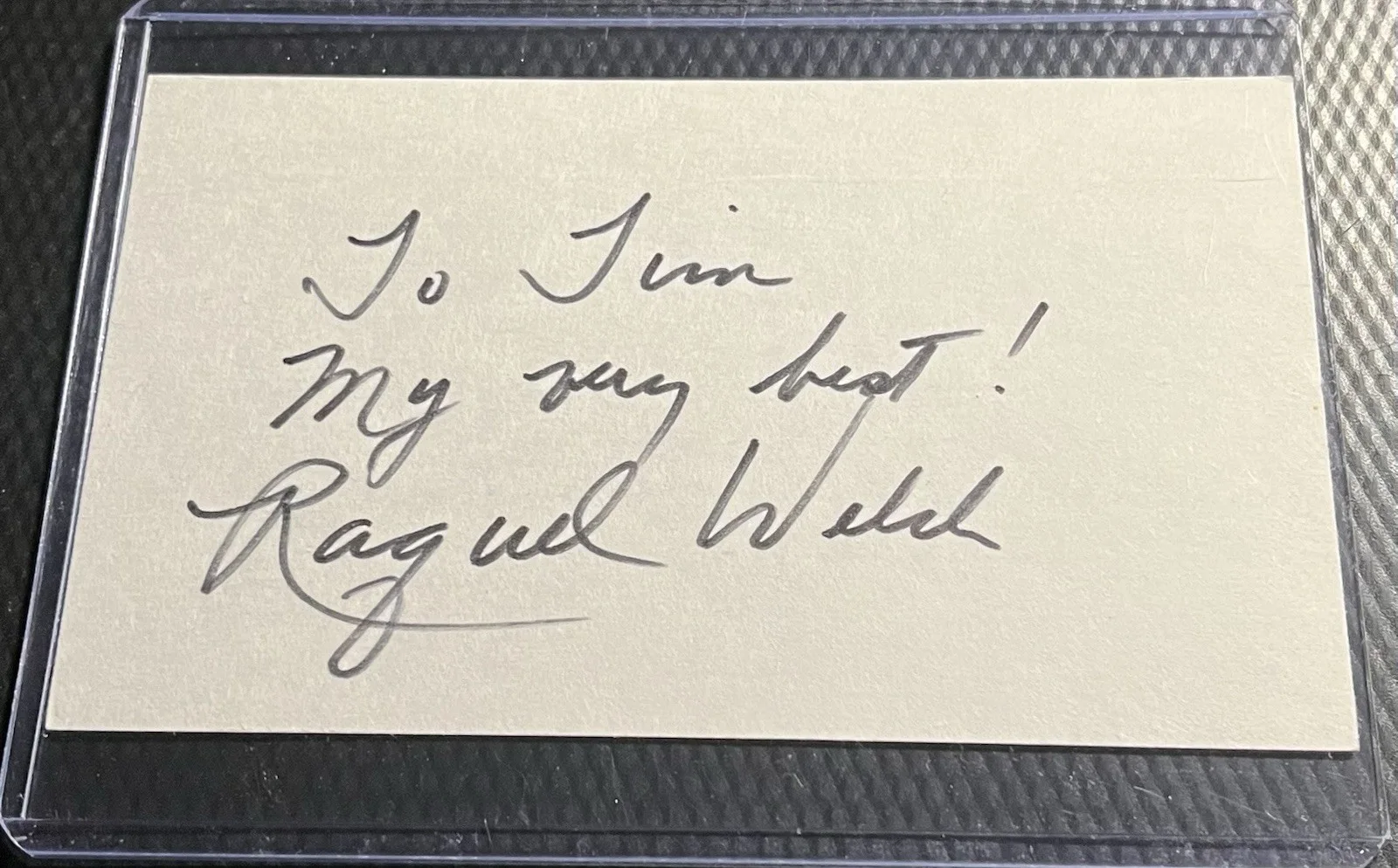 Raquel Welch — Raquel Welch Legendary Actress Signed Index Card w/ COA, Top Loader, image 2