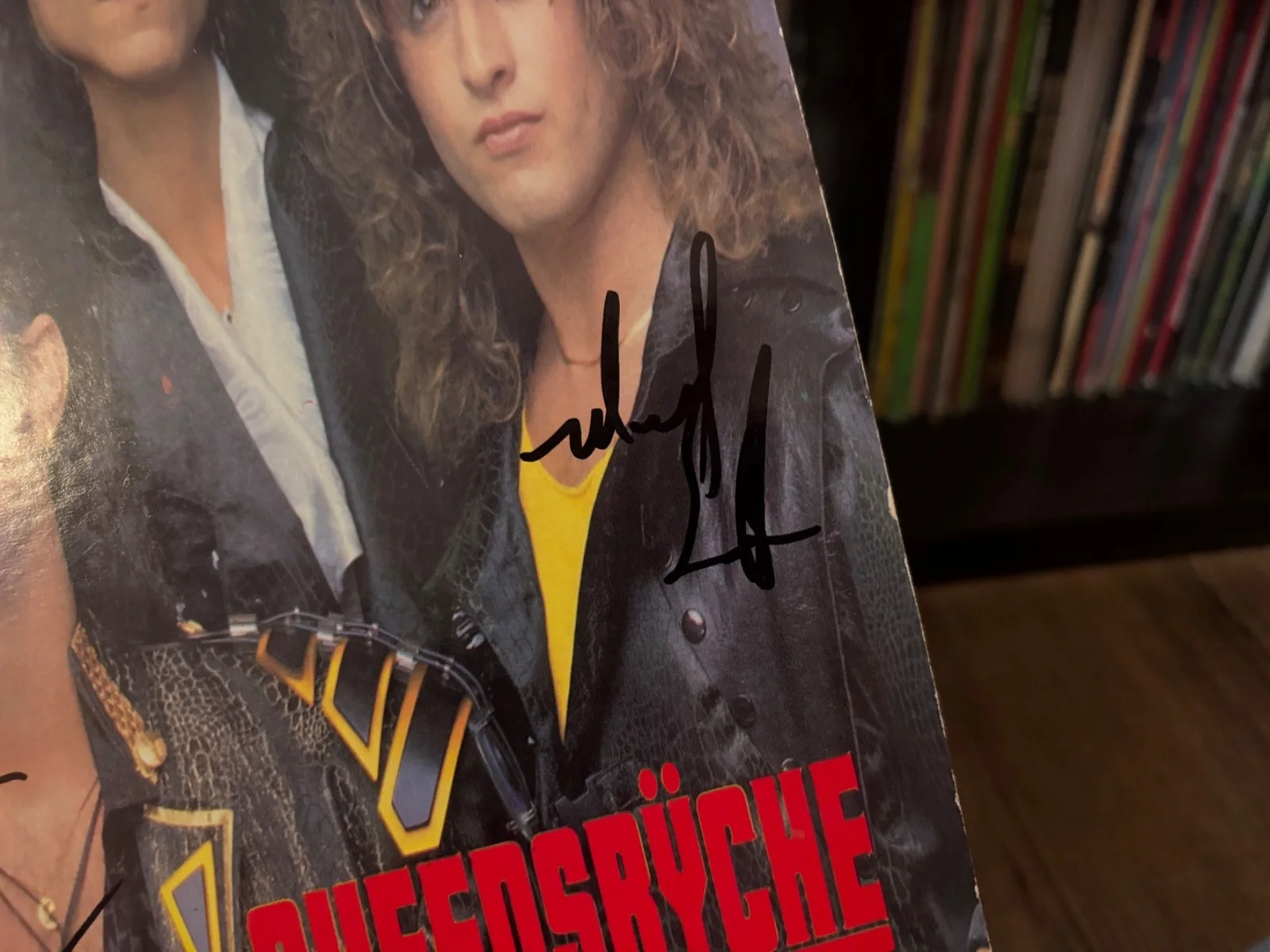 QUEENSYRCHE SIGNED AUTOGRAPHED LP VINYL RARE GEOFF TATE & MICHAEL WHIP WILTON, изображение 3
