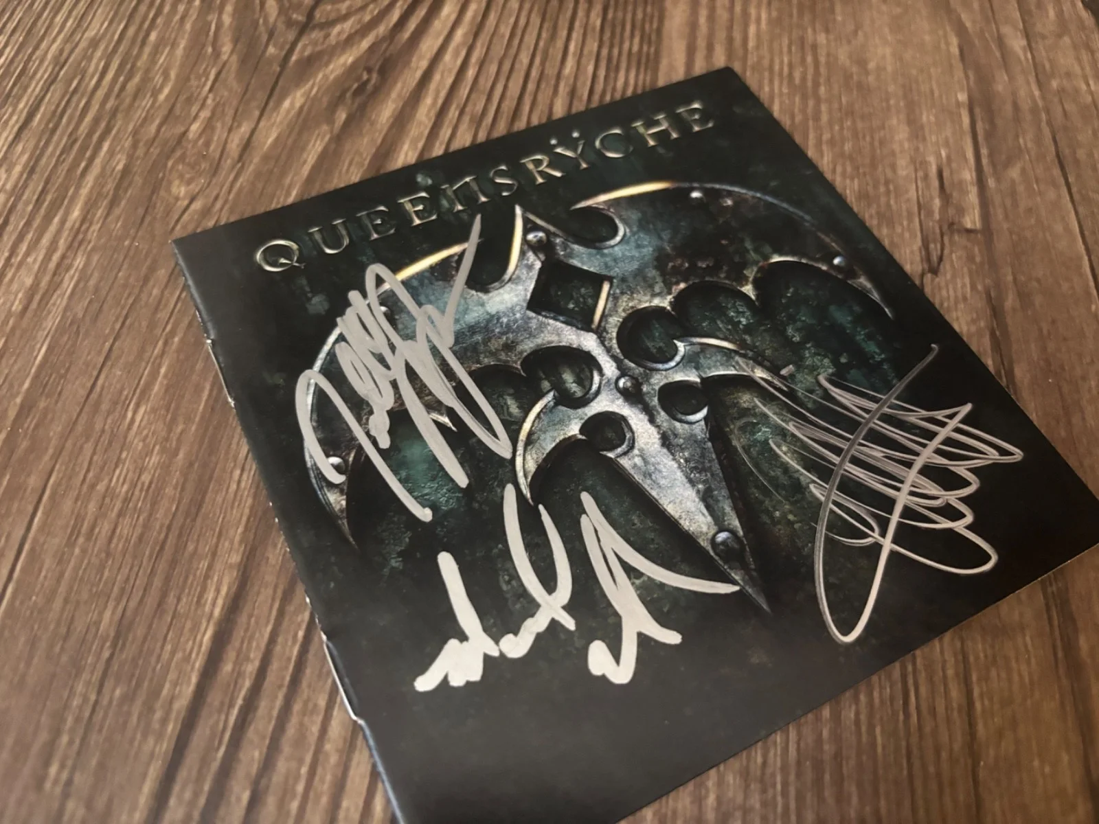 QUEENSYRCHE SIGNED AUTOGRAPHED CD COVER RARE X3 MIKE WHIP EDDIE TODD IN PERSON, image 2