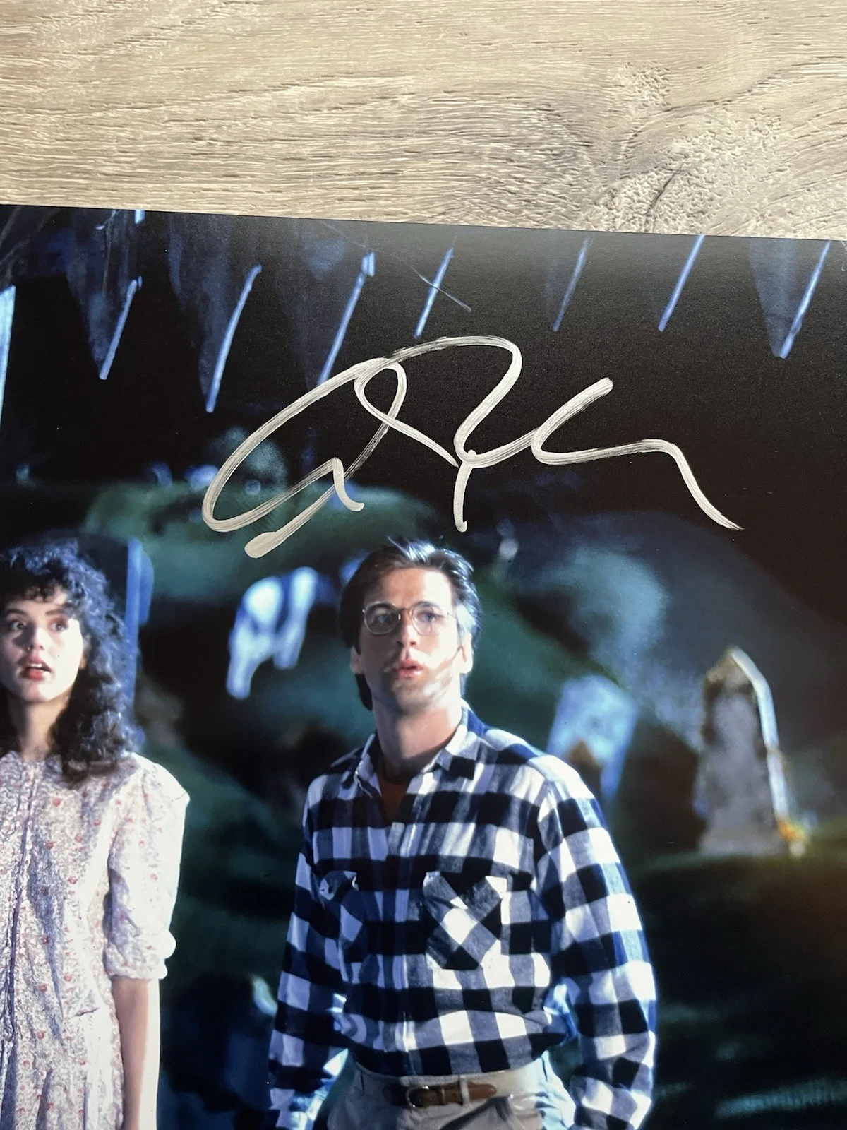 Alec Baldwin — Alec Baldwin Signed Beetlejuice 11x14 Photo JSA COA Adam Maitland Horror Auto, изображение 4
