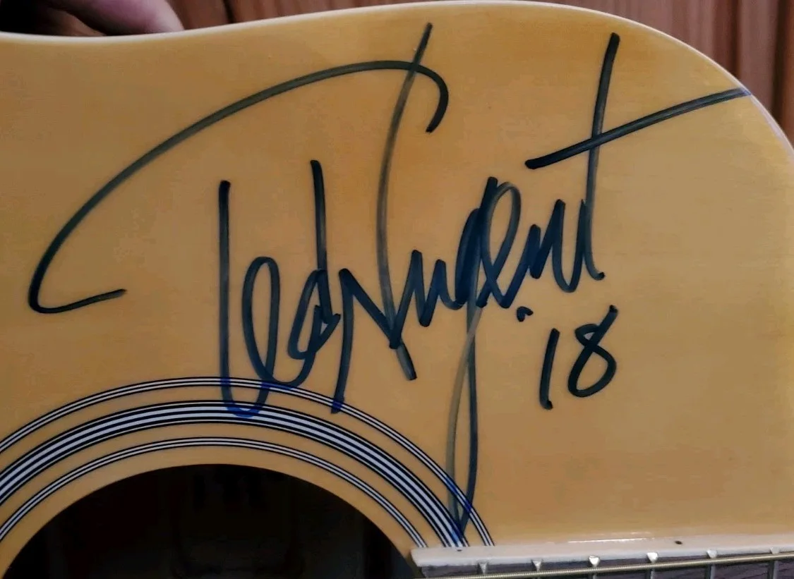 NICE Rogue Acoustic Ted Nugent Autographed Guitar JSA COA Hard Rock Pop Music, изображение 3