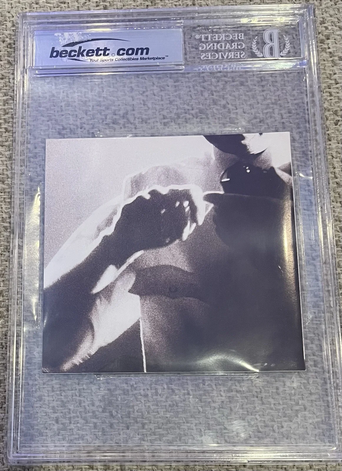 Neil Young Signed 1993 Lucky 13 CD Very Tough Autograph Large/Bold Beckett Gem, image 3