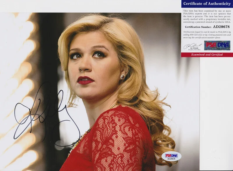 Kelly Clarkson — Kelly Clarkson Signed Autograph 8x10 Photo PSA/DNA COA #4