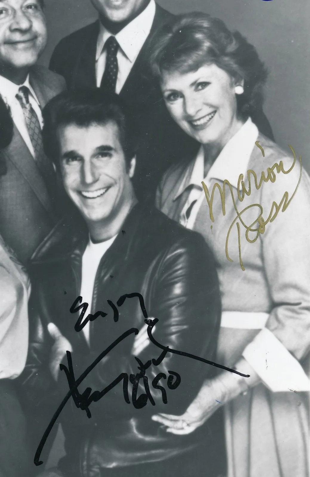 Happy Days Multi-Autographed by 5 Actors 8x10 B/W Photo Beckett, image 3