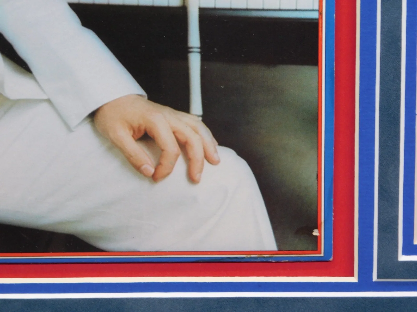 Elton John Signed Auto Inscribed Framed Album Greatest Hits Rocket Man BAS LOA, image 4