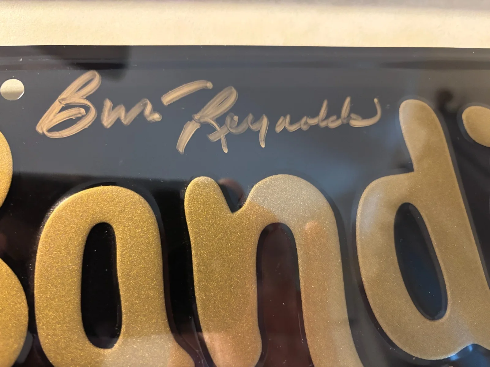 Burt Reynolds — Burt Reynolds Authenticated Signed Smokey And The Bandit License Plate, image 4