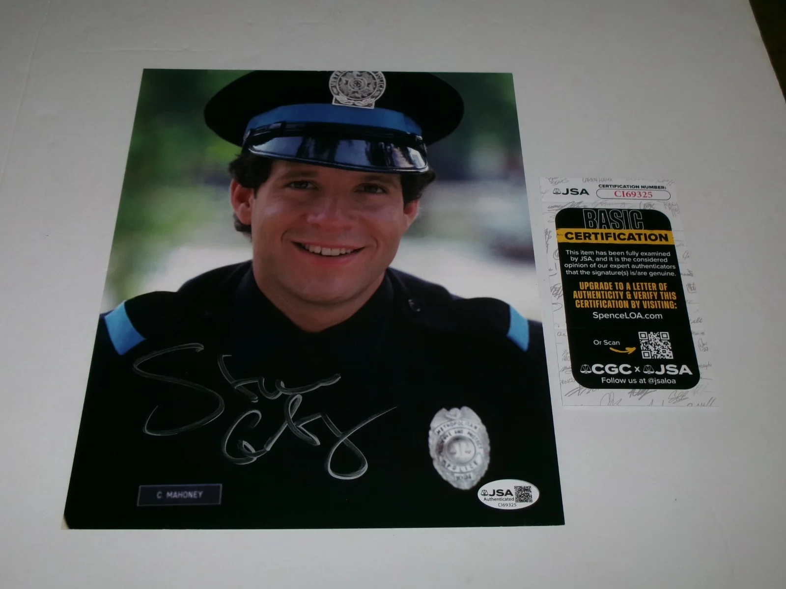 Steve Guttenberg — Police Academy Steve Guttenberg Signed 8X10 Photo JSA CERT