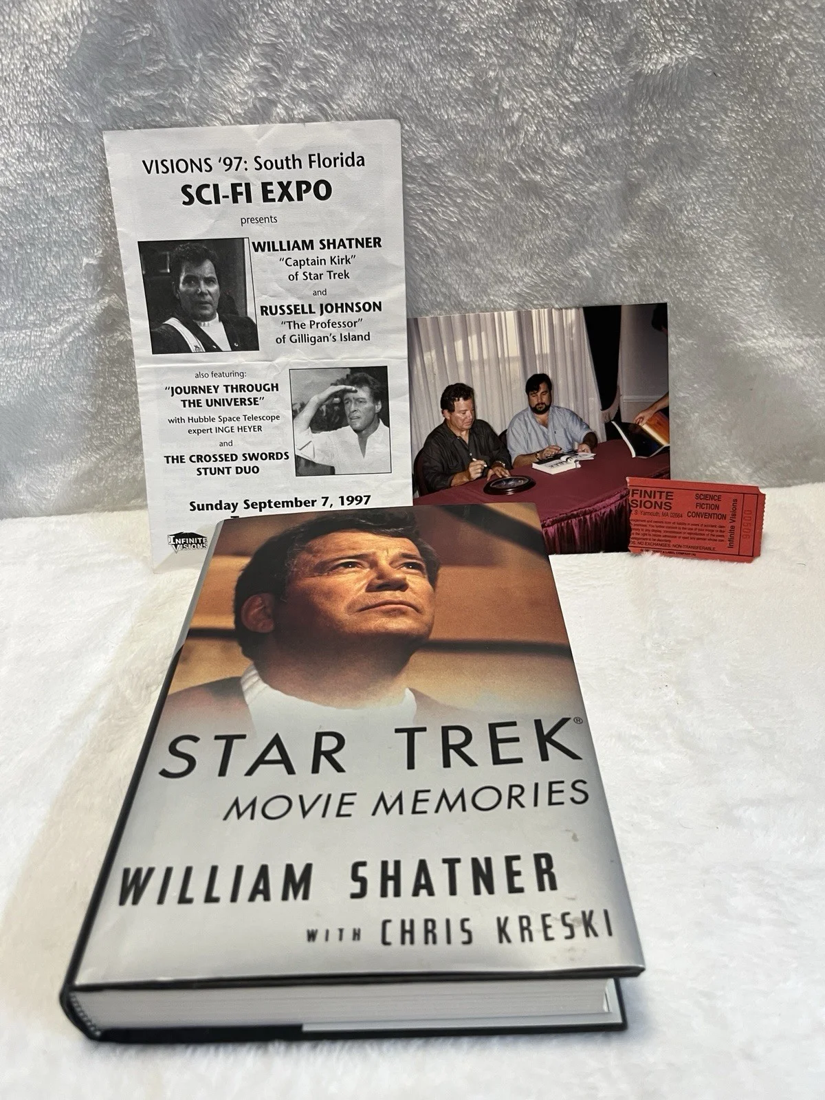 William Shatner — Star Trek Book Signed by William Shatner Autographed Hardcover 1997, изображение 3