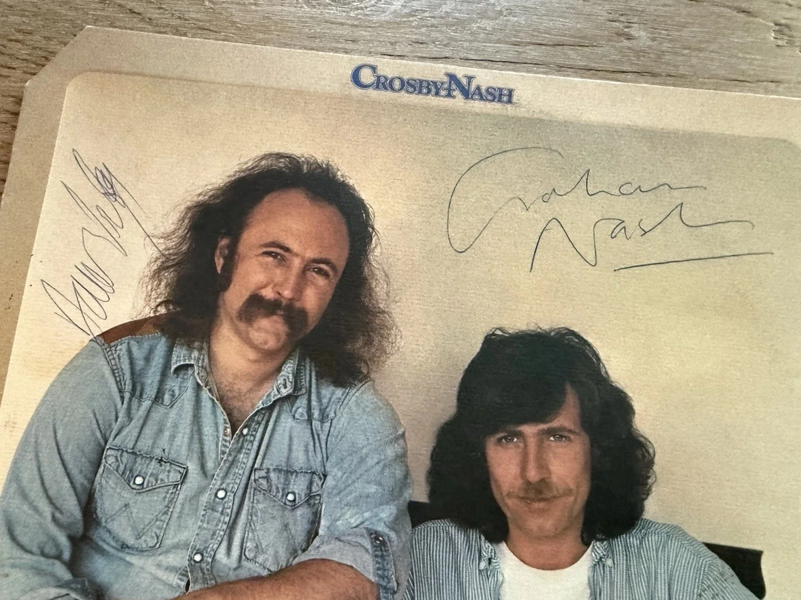 David Crosby & Graham Nash signed Whistling Down The Wire album, изображение 2